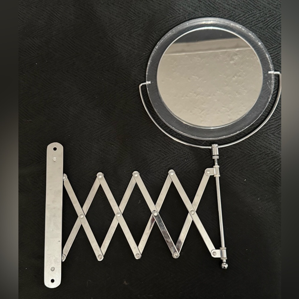 Wall-Mounted Extendable Mirror - Picture 2 of 5